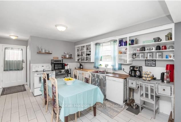 43 Wyngate Avenue E • Hamilton, ON photo 12
