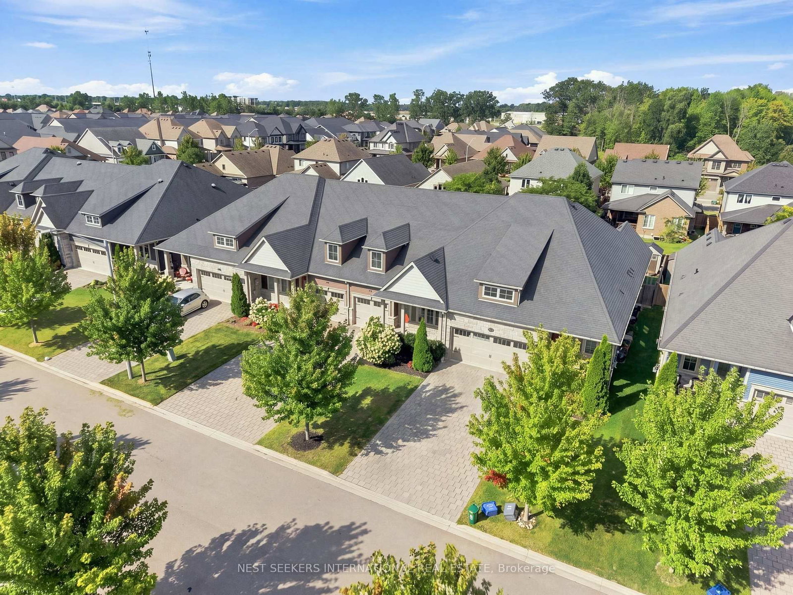 13 Andrew Lane • Thorold, ON photo 6