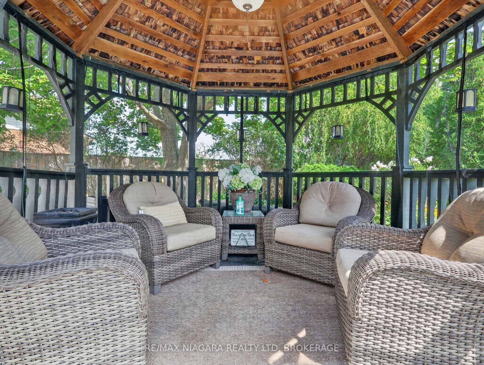 14 Fairlawn Court • St. Catharines, ON photo 13