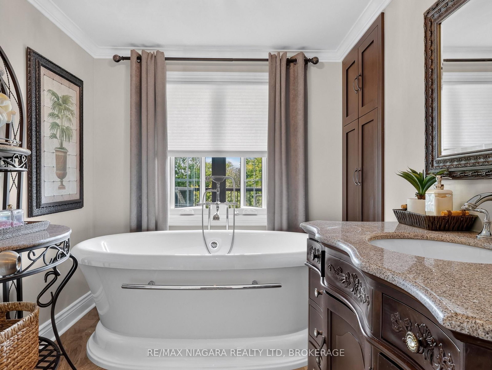 14 Fairlawn Court • St. Catharines, ON photo 31