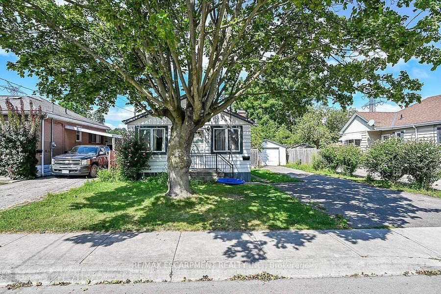 576 Rosseau Road • Hamilton, ON photo 17