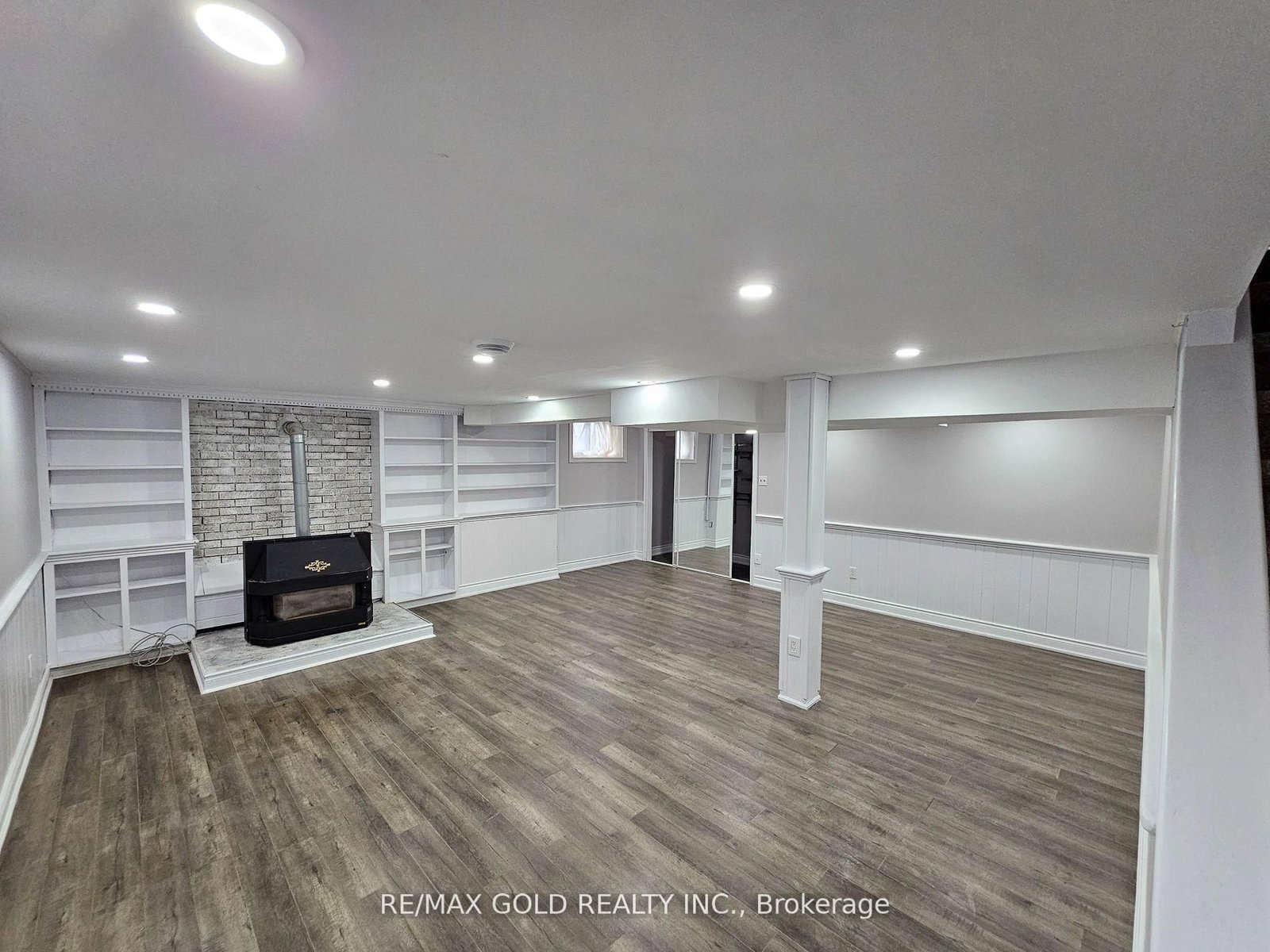 285 NORTH WATER Street W • Wellington North, ON photo 22