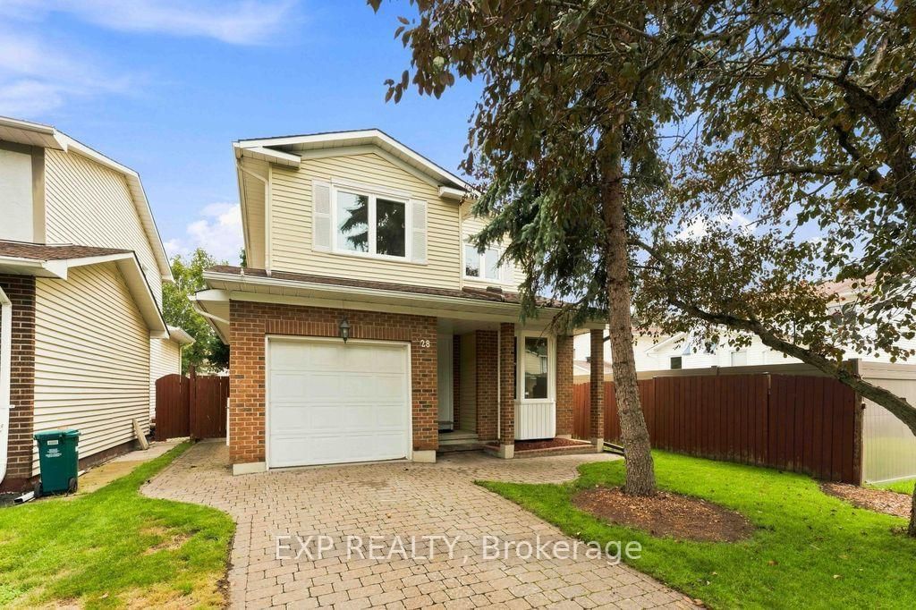 28 Glenmoriston Avenue • Ottawa, ON photo 1