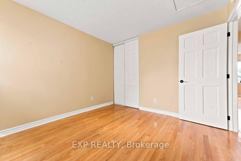 28 Glenmoriston Avenue • Ottawa, ON photo 23