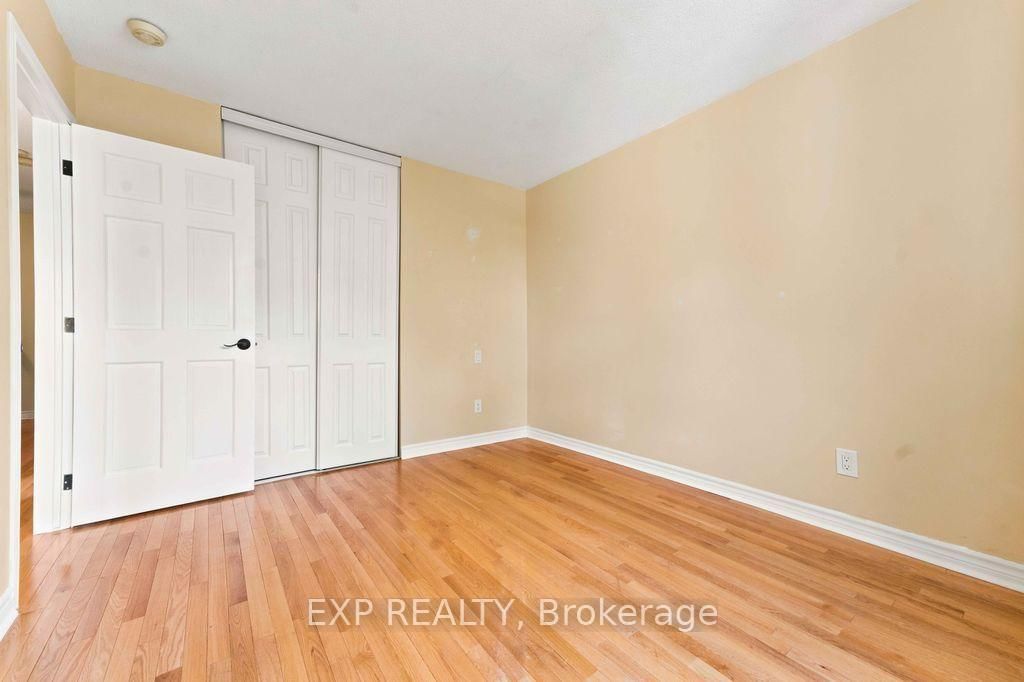 28 Glenmoriston Avenue • Ottawa, ON photo 25
