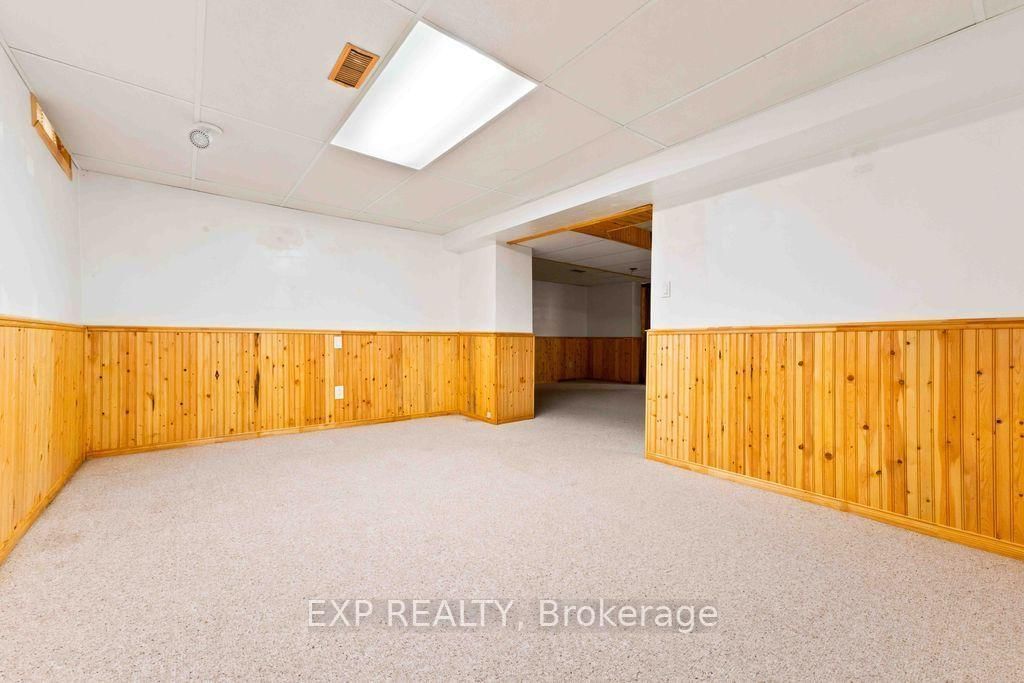 28 Glenmoriston Avenue • Ottawa, ON photo 29