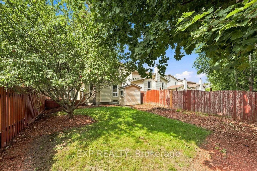 28 Glenmoriston Avenue • Ottawa, ON photo 38