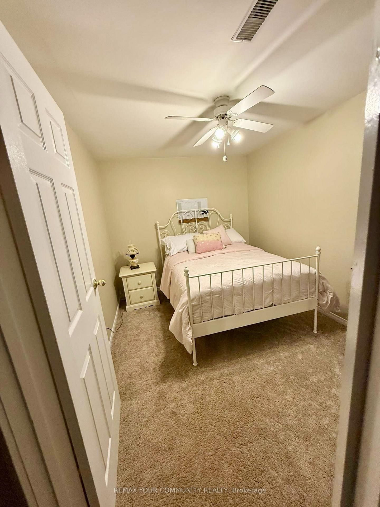 69 Branlyn Crescent • Brantford, ON photo 19