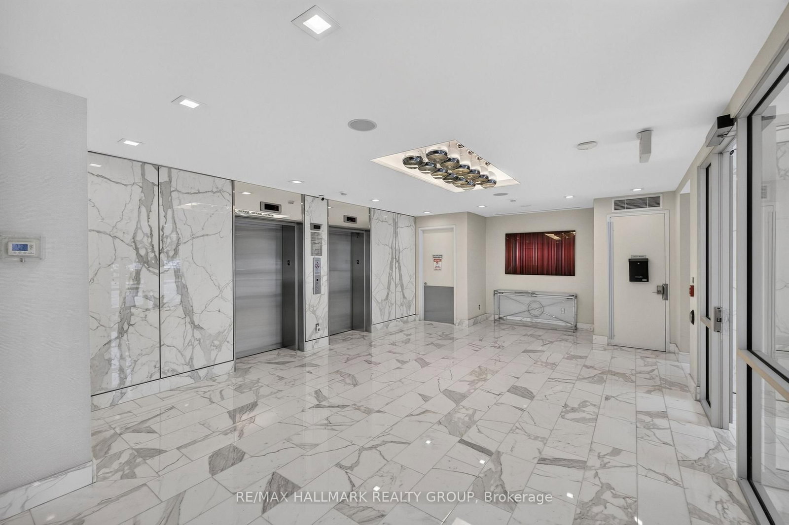 201 Parkdale Avenue • #408 • Ottawa, ON photo 5