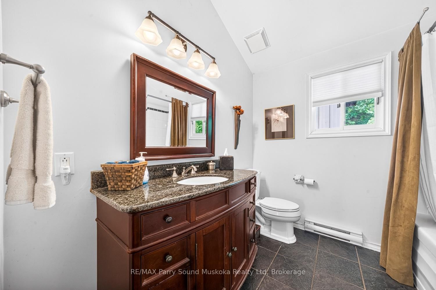 53 Crown Retreats Road • Whitestone, ON photo 27