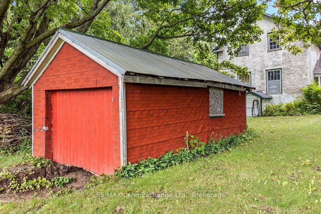 53 Concession 4 Road • Saugeen Shores, ON photo 10