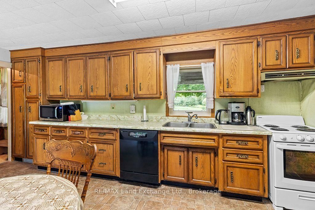 53 Concession 4 Road • Saugeen Shores, ON photo 15