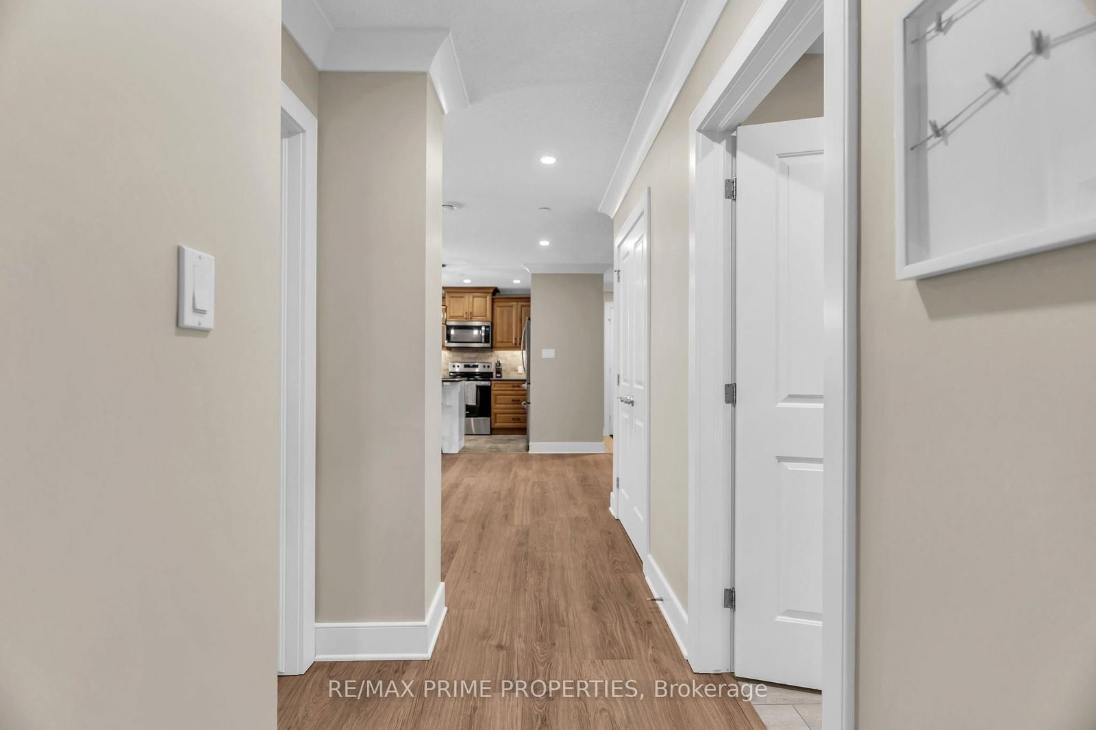 320 SUGARCREEK Trail S • #110 • London North, ON photo 21