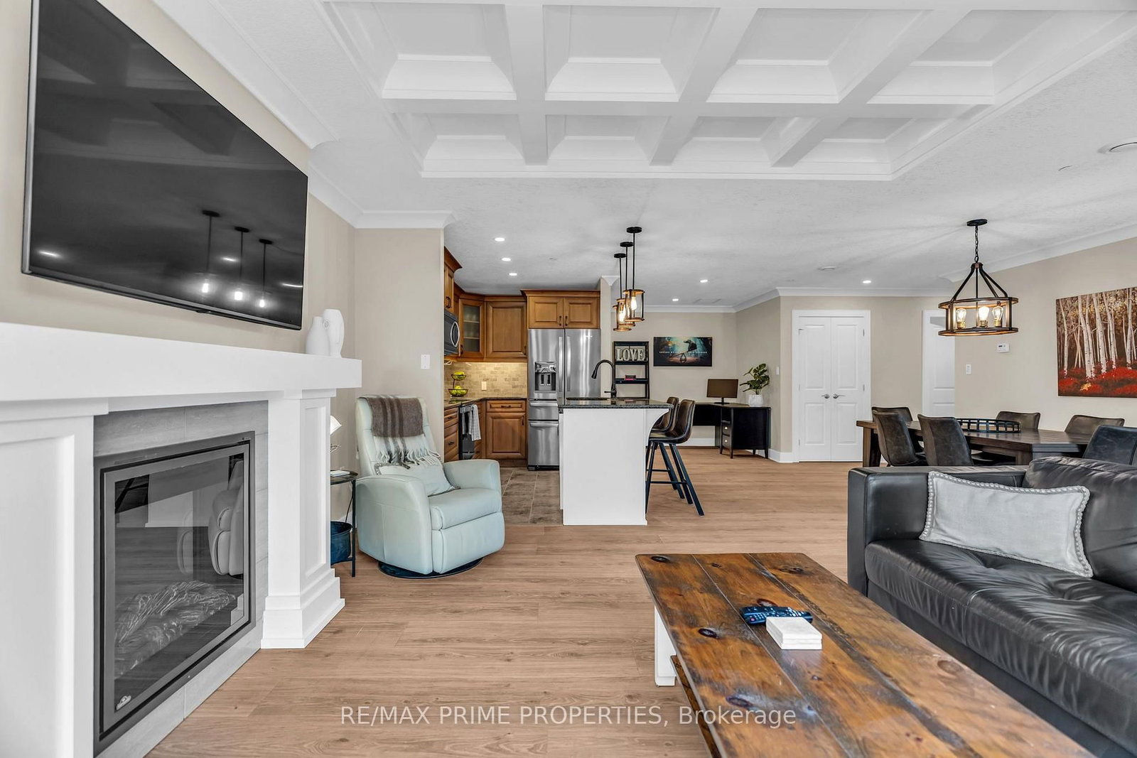 320 SUGARCREEK Trail S • #110 • London North, ON photo 9