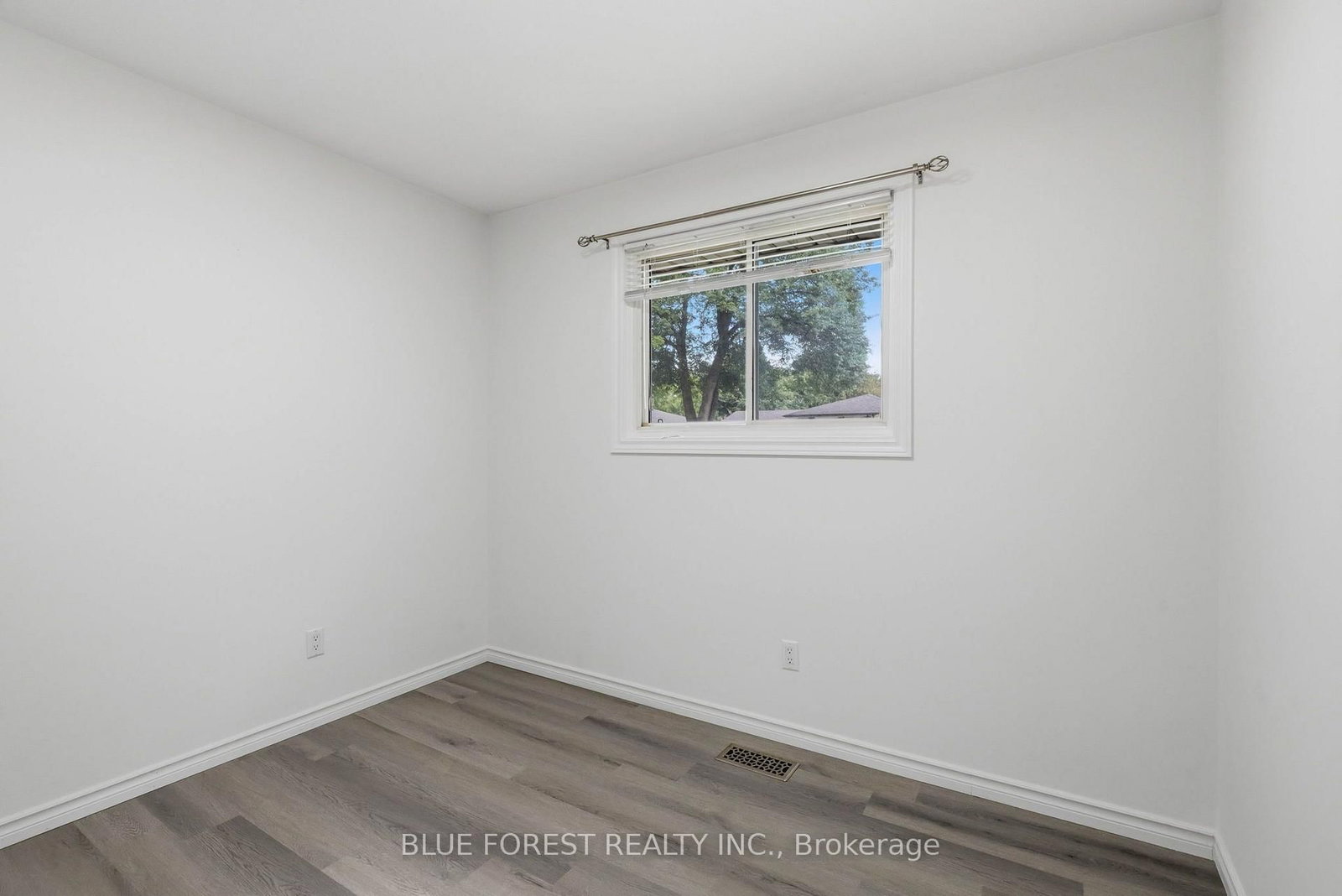 83 Amy Crescent • London East, ON photo 15