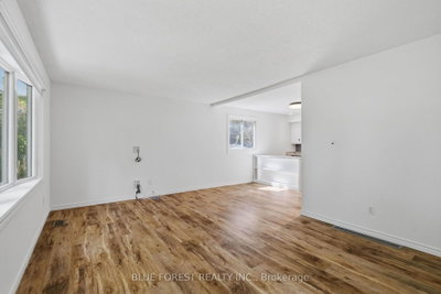 83 Amy Crescent • London East, ON photo 5