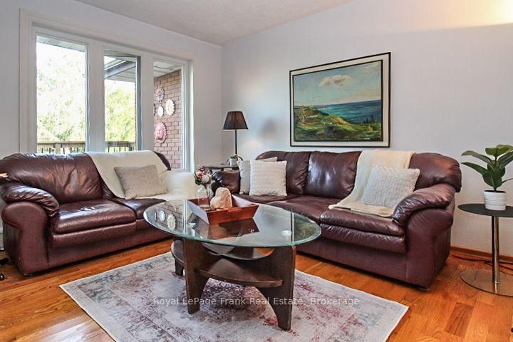 1561 Cherryhill Road • Peterborough, ON photo 10