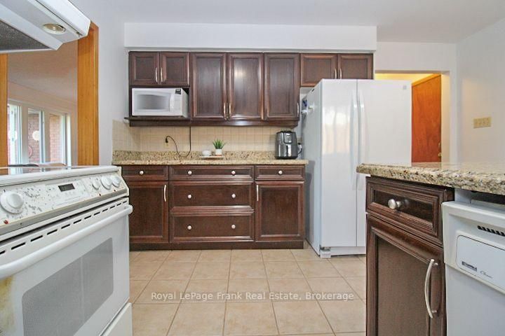 1561 Cherryhill Road • Peterborough, ON photo 17