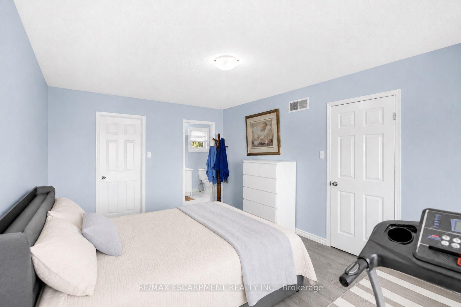 172 Alderlea Avenue • Hamilton, ON photo 23