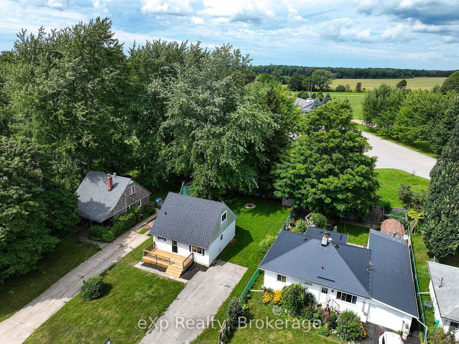 84 Victoria Boulevard • Huron East, ON photo 40