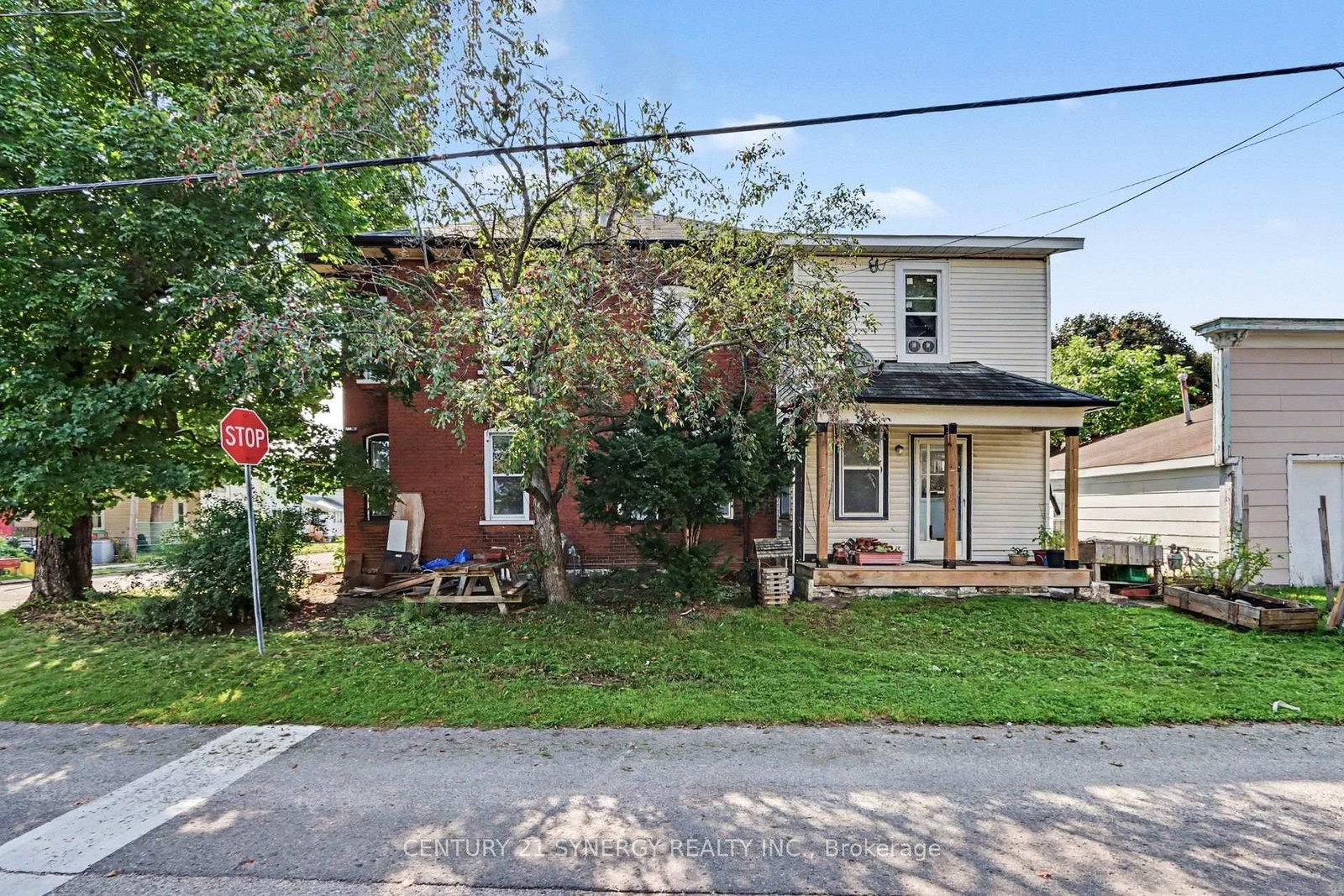 37 Smiths Falls Avenue • Smiths Falls, ON photo 27