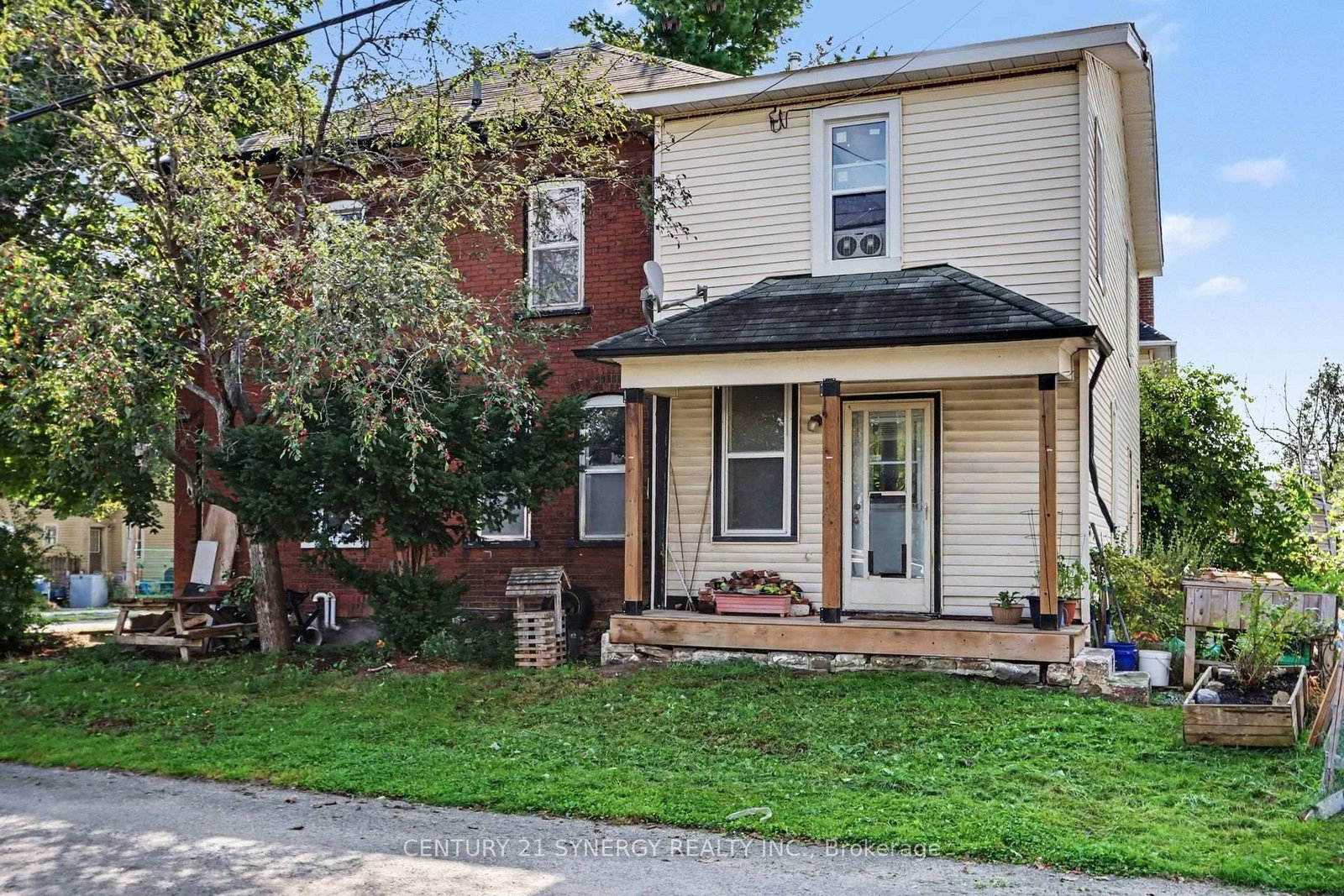 37 Smiths Falls Avenue • Smiths Falls, ON photo 28