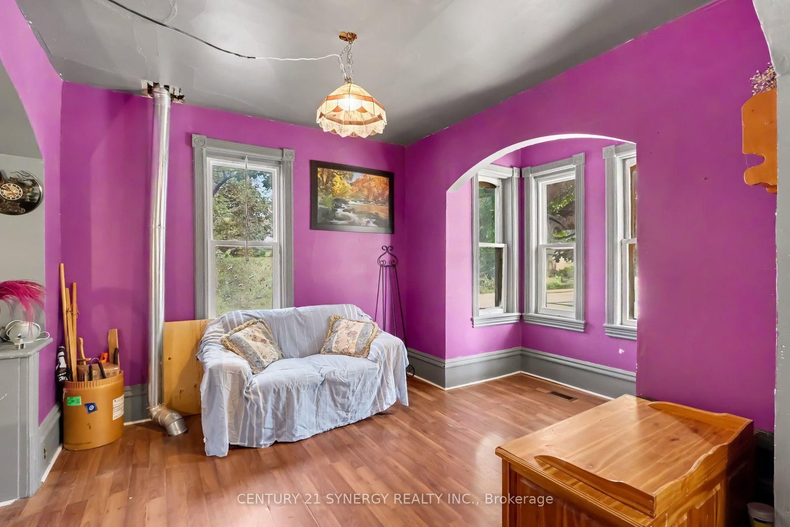 37 Smiths Falls Avenue • Smiths Falls, ON photo 9