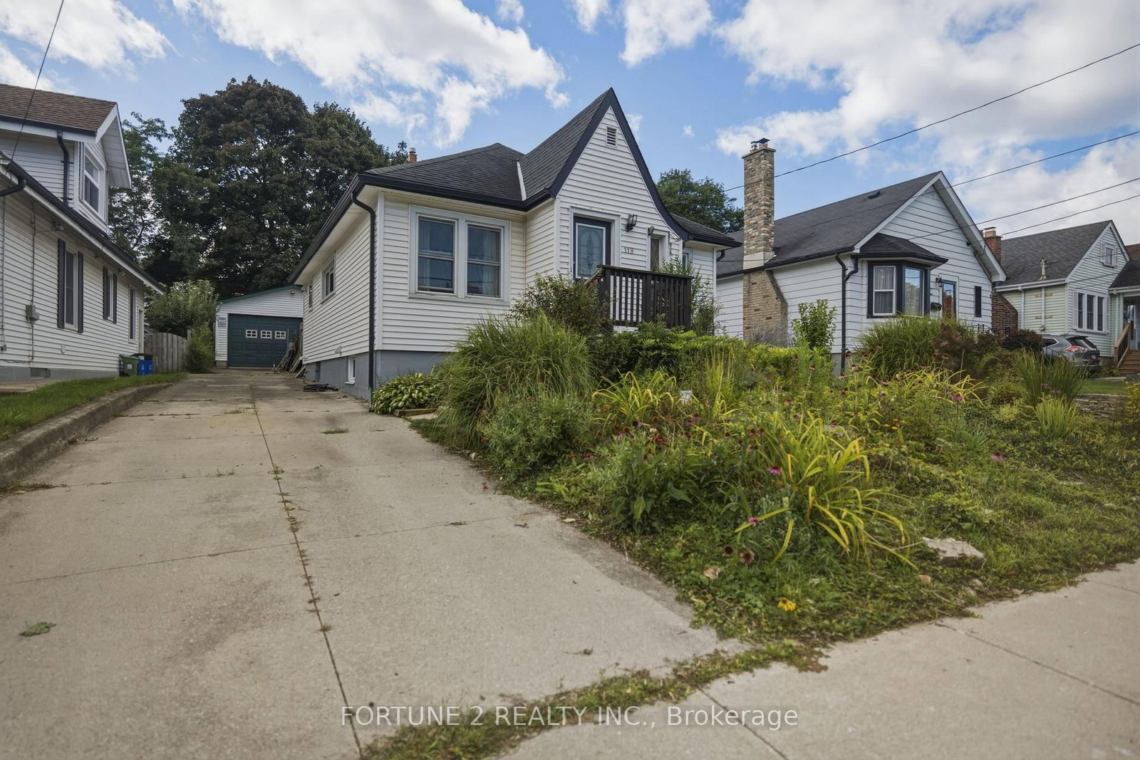 119 ALEXANDRA Street • London South, ON photo 1