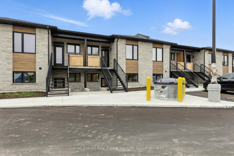 12 - 440 Wellington Street E