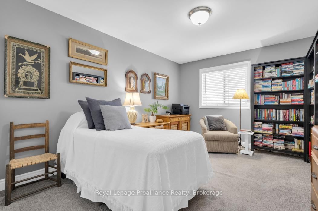 49 Redwood Drive • Belleville, ON photo 20