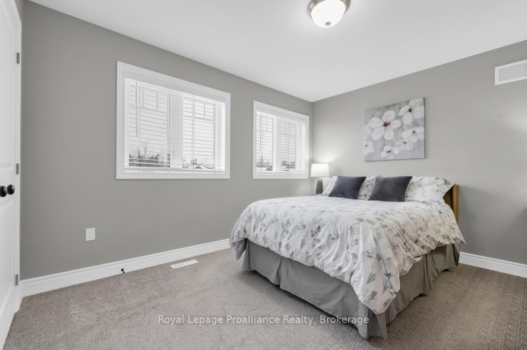 49 Redwood Drive • Belleville, ON photo 22