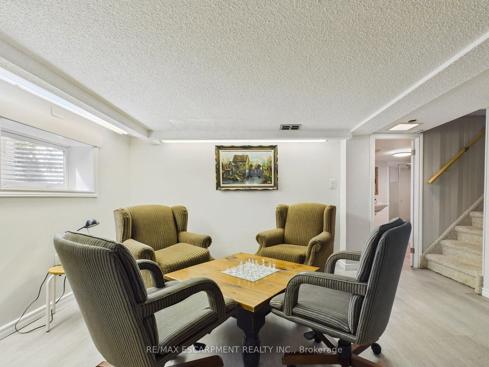 25 Wellington Street • Bracebridge, ON photo 20