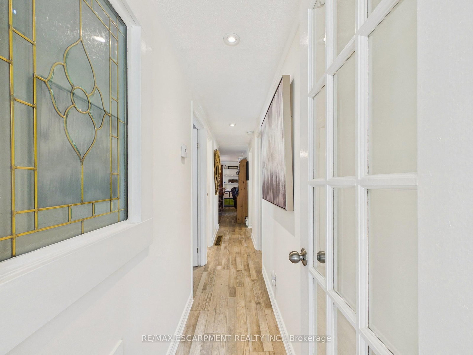 25 Wellington Street • Bracebridge, ON photo 5