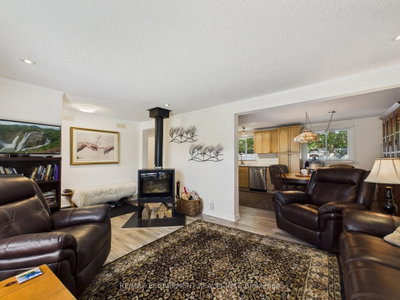 25 Wellington Street • Bracebridge, ON photo 9