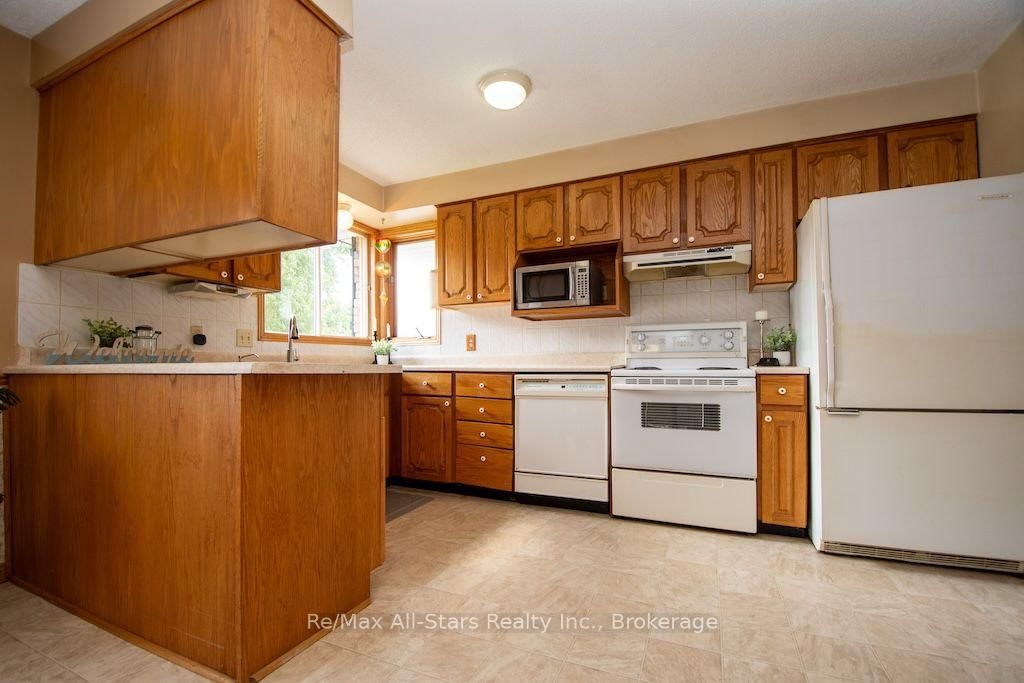 295 Yelverton Road • Kawartha Lakes, ON photo 12