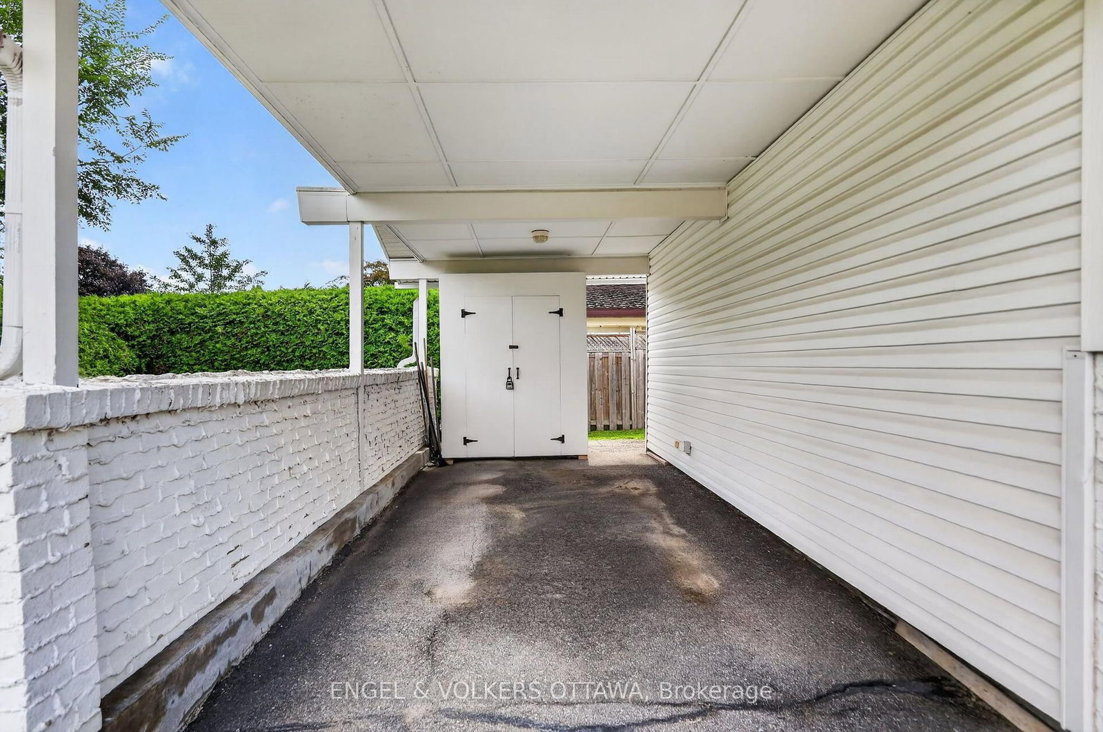 1994 Connecticut Avenue • Ottawa, ON photo 22