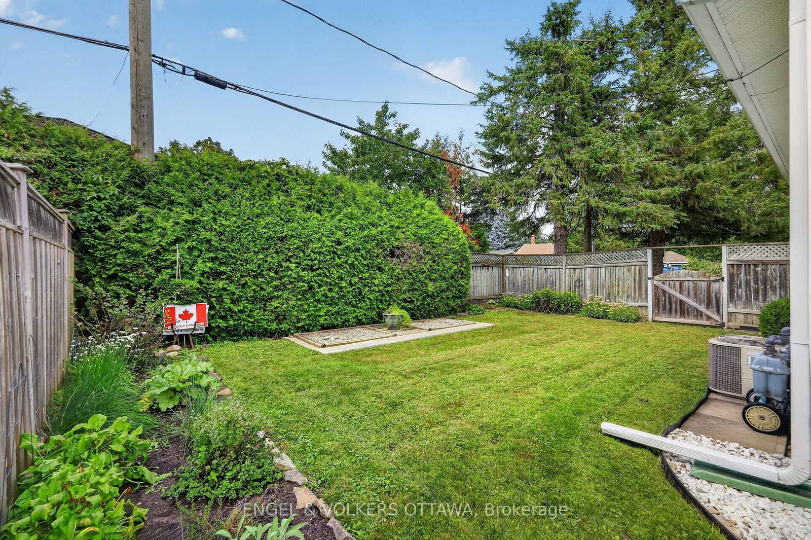 1994 Connecticut Avenue • Ottawa, ON photo 24