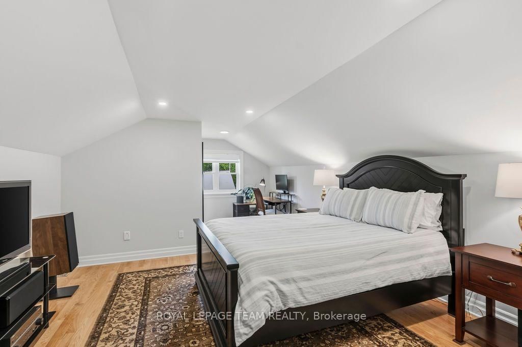 4869 THUNDER Road • Carlsbad Springs, ON photo 38