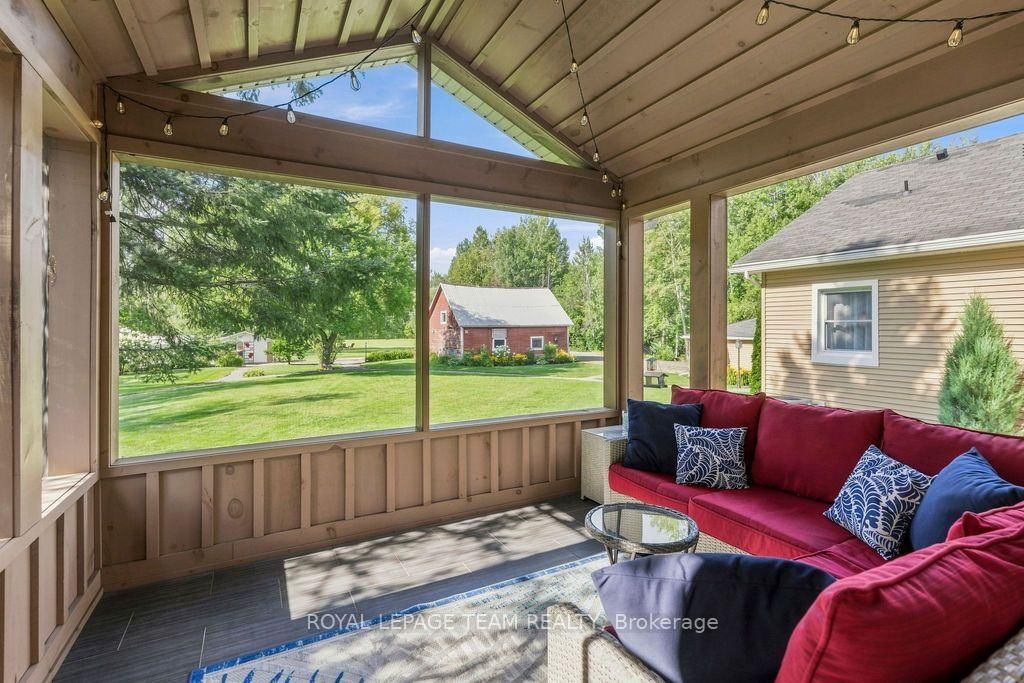 4869 THUNDER Road • Carlsbad Springs, ON photo 42