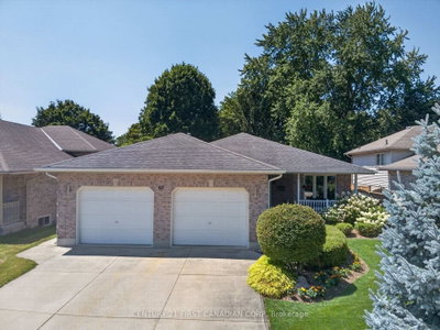 Detached House for sale at 67 Moffatt Lane, Strathroy-Caradoc, Ontario, N7G 3Z8 - SW - MLS: X13723306
