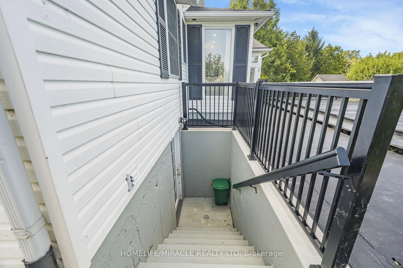 8793 Thorold Stone Road • Niagara Falls, ON photo 41