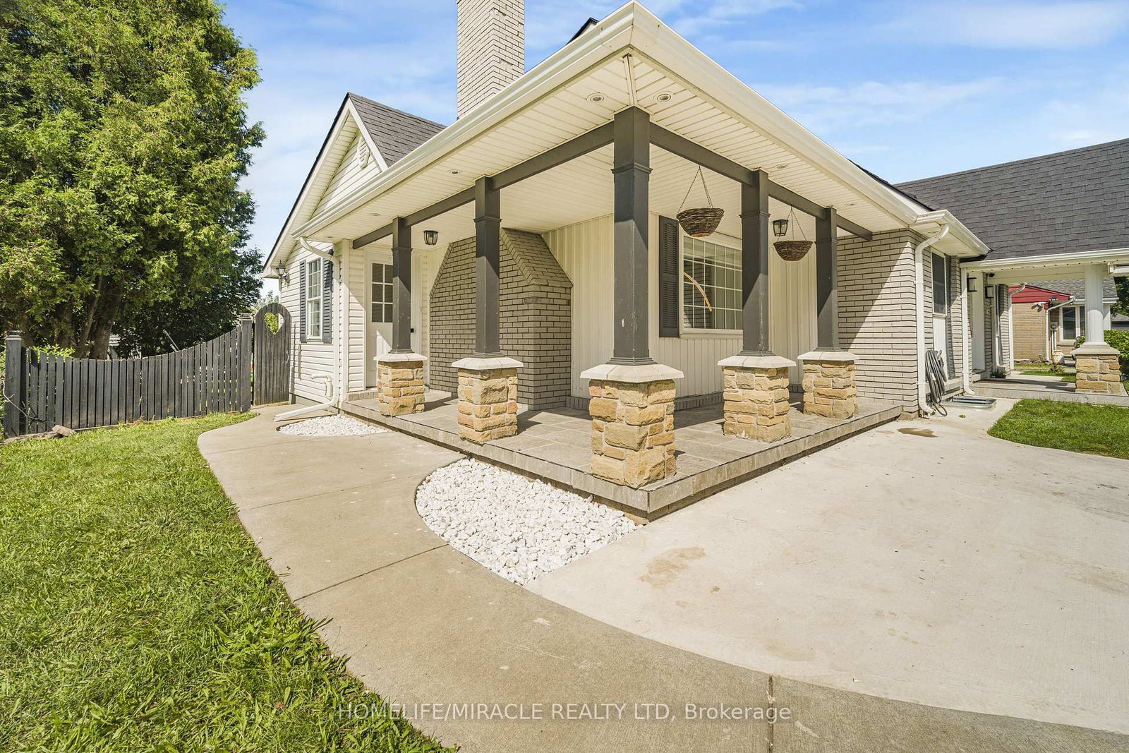 8793 Thorold Stone Road • Niagara Falls, ON photo 46