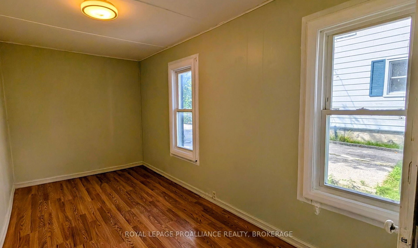 79 McDonald Avenue • Kingston, ON photo 13