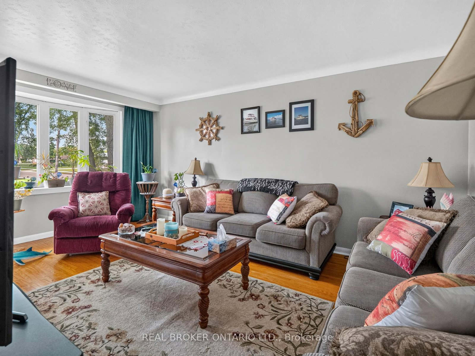 307 Kilgour Avenue • Welland, ON photo 12