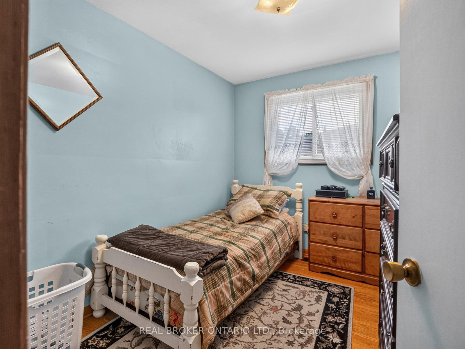 307 Kilgour Avenue • Welland, ON photo 17