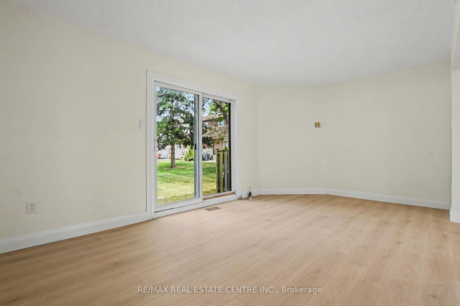 17 Quail Drive • #42 • Hamilton, ON photo 15