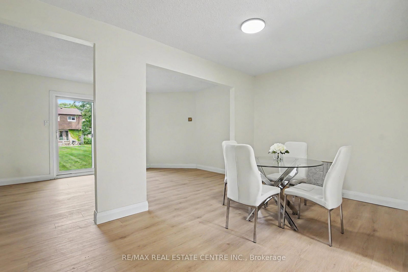 17 Quail Drive • #42 • Hamilton, ON photo 9
