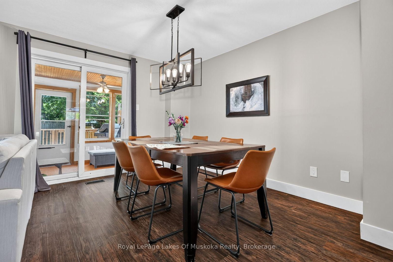 570 John Street S • Gravenhurst, ON photo 16