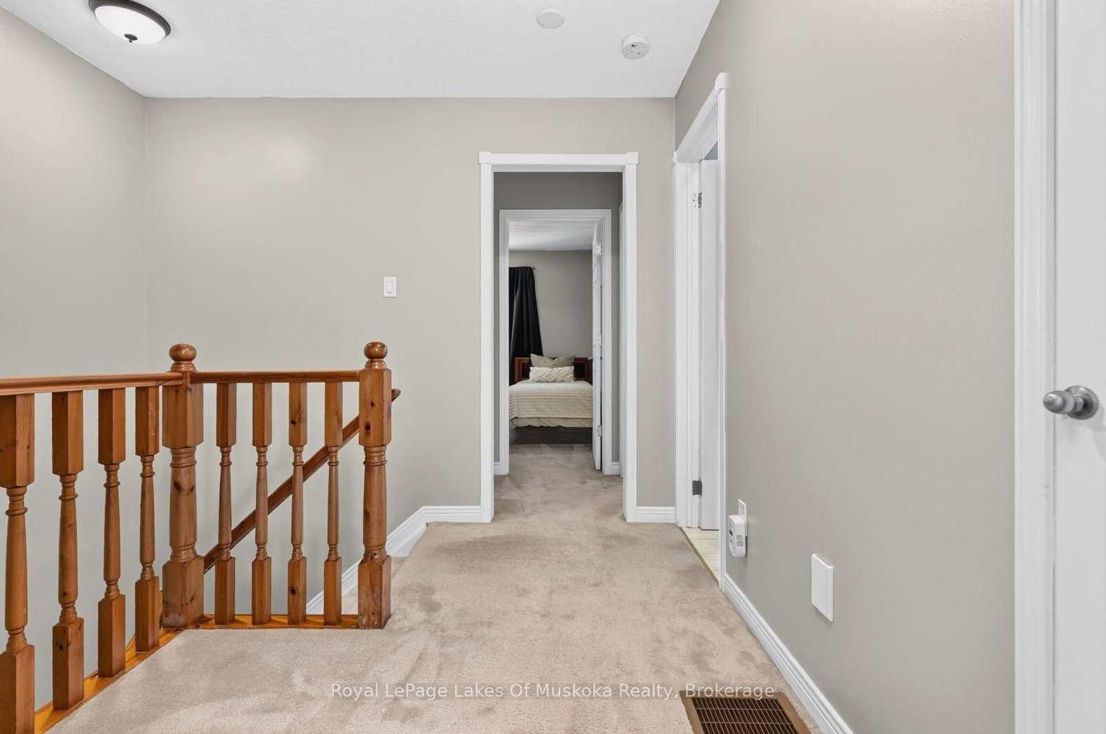 570 John Street S • Gravenhurst, ON photo 20