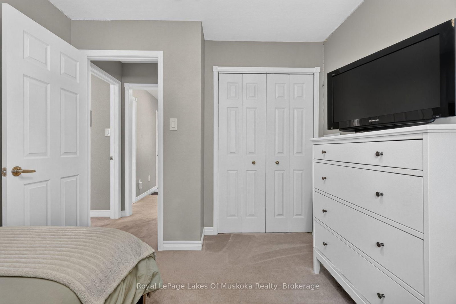 570 John Street S • Gravenhurst, ON photo 28